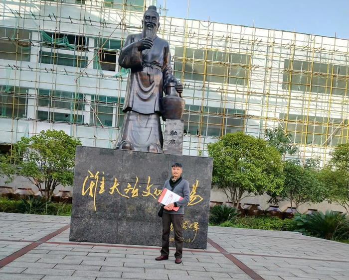 11.24來雅大考察電加熱釀酒設(shè)備 11.24來雅大考察電加熱釀酒設(shè)備