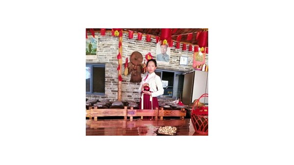 雙峰寨引進(jìn)電加熱釀酒設(shè)備，邀請游客體驗(yàn)堆花酒釀造全過程！