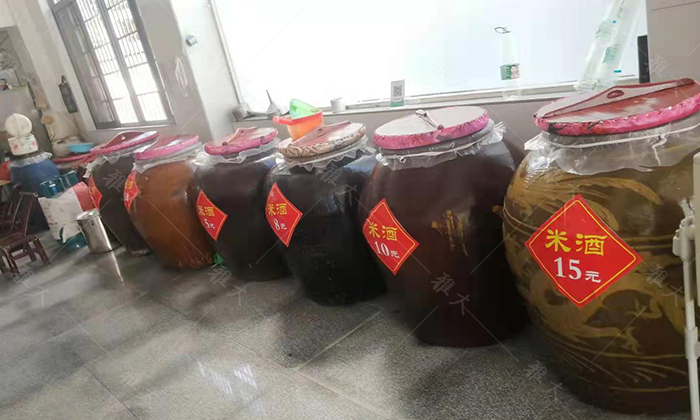 11-16王姐釀的酒口感好，種類多