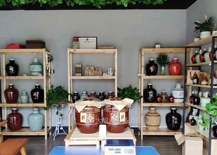 10.14雅大學(xué)員現(xiàn)蒸現(xiàn)賣門面 10.14雅大學(xué)員現(xiàn)蒸現(xiàn)賣門面