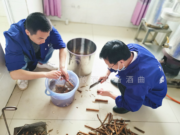 山藥釀酒技術-挑選清洗 山藥釀酒技術-挑選清洗