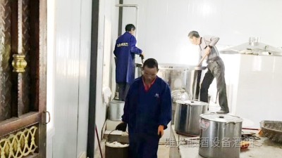 中秋臨近，燒酒設(shè)備釀造的純糧酒銷量直線上漲，你還在觀望嗎