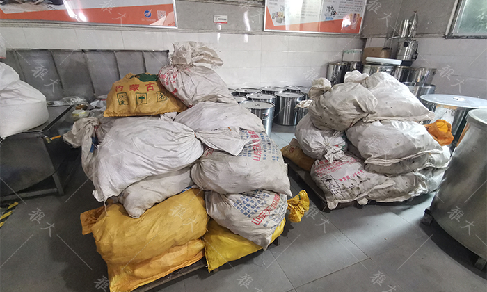 1看，這是客戶寄過來的3000斤雪蓮果