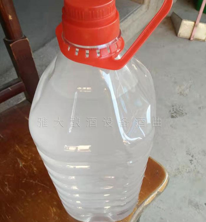 4.10氣溫變低，白酒中的大分子物質(zhì)析出