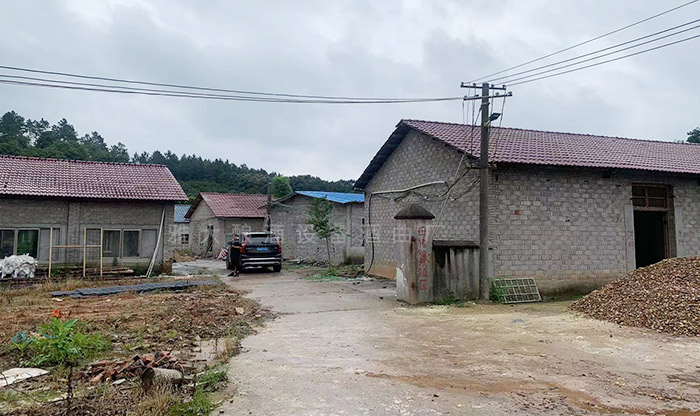 新手開(kāi)酒廠必看：5步搞定選址、小投入啟動(dòng)、合法經(jīng)營(yíng)與銷(xiāo)售渠道！ 2