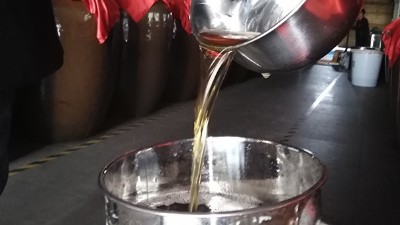夏季用電加熱釀酒設(shè)備的酒坊生意變淡，如何破局？