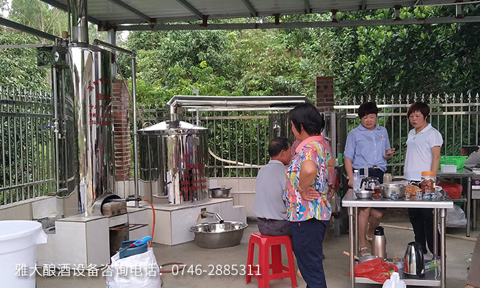 9.6中秋臨近，用雅大釀酒設(shè)備做酒的小酒坊如何備戰(zhàn)