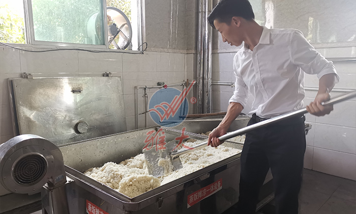 10.22打翻并進(jìn)一步排干水份 10.22打翻并進(jìn)一步排干水份